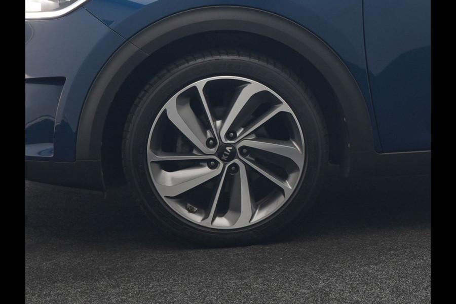 Kia Niro 1.6 GDi DynamicPlusLine 141pk | Adaptive Cruise | Camera | JBL Audio | Sportstoelen & Stuur Verwarmd | Keyless | Blis | Apple Carplay | Navigatie | DAB | Hybrid |