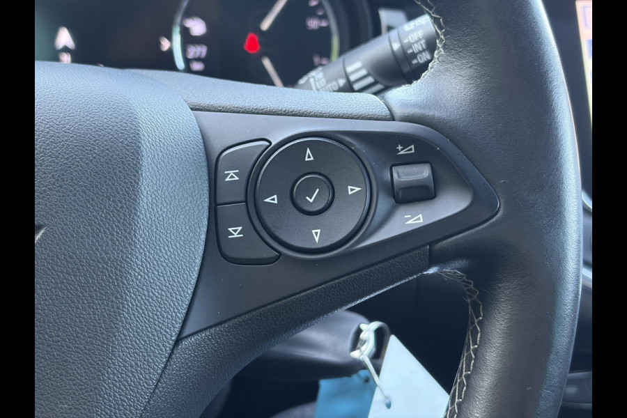 Opel Astra 1.2 Launch Elegance 2e Eigenaar,Camera,Stoelverw-Stuurverw,110pk,Navi,Carplay,Halfleder,Elekt.Stoel,6 Bak,Clima,Cruise,Lm velgen,Pdc V+A,N.A.P,Net beurt gehad,Apk tot 09-2028