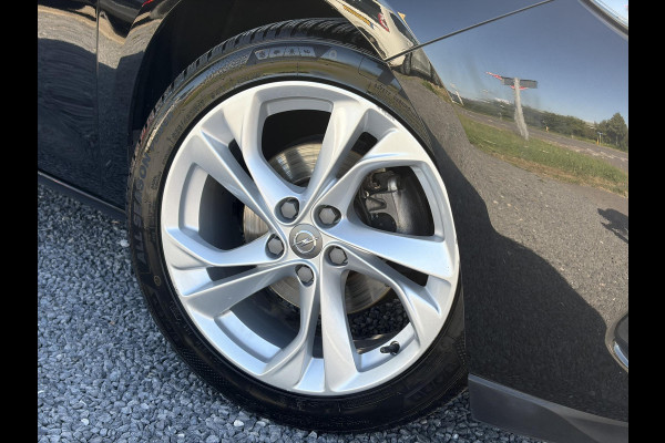Opel Astra 1.2 Launch Elegance 2e Eigenaar,Camera,Stoelverw-Stuurverw,110pk,Navi,Carplay,Halfleder,Elekt.Stoel,6 Bak,Clima,Cruise,Lm velgen,Pdc V+A,N.A.P,Net beurt gehad,Apk tot 09-2028