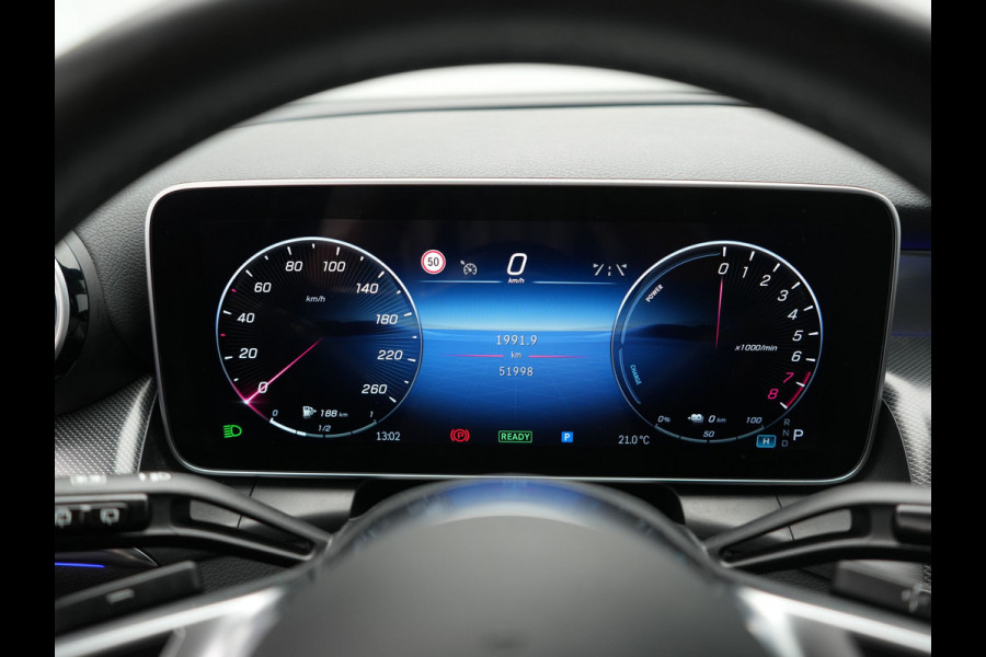 Mercedes-Benz GLC 300e 4MATIC Avantgarde PHEV 313pk Dealer O.H. | Camera | Lederen Sportstoelen Memory & Verwarmd | Sfeerverlichting | Apple Carplay | Blis | Navigatie | DAB | Cruise Control | 18"L.M |