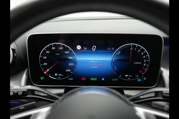 Mercedes-Benz GLC 300e 4MATIC Avantgarde PHEV 313pk Dealer O.H. | Camera | Lederen Sportstoelen Memory & Verwarmd | Sfeerverlichting | Apple Carplay | Blis | Navigatie | DAB | Cruise Control | 18"L.M |