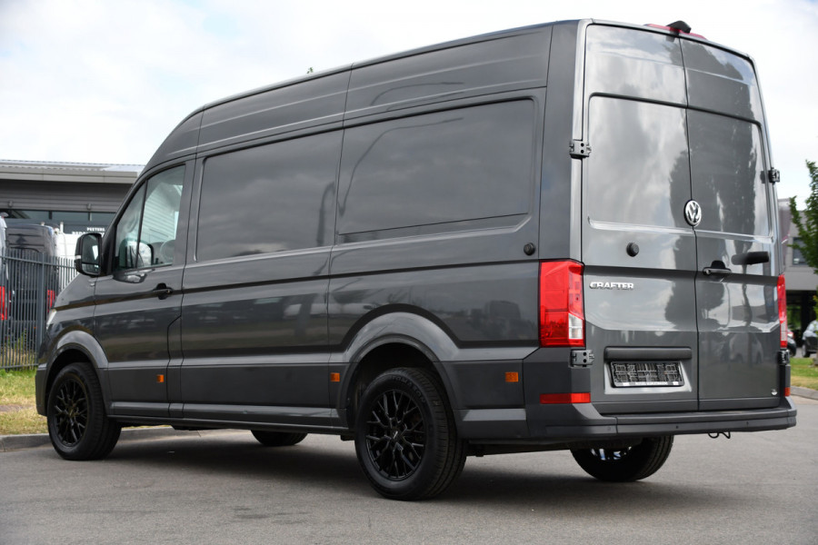Volkswagen Crafter 35 2.0 TDI L3H3 PB Edition Camera, Adaptieve Cruise, Carplay, LED, Clima, 177pk, Automaat, Voorruit verwarming, Massage stoel, Uniek!