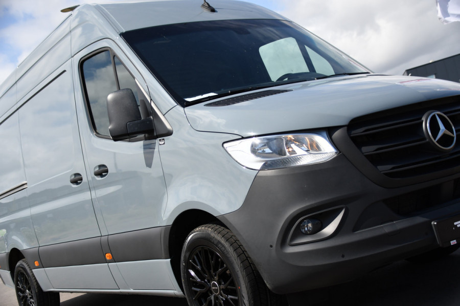 Mercedes-Benz Sprinter 317 1.9 CDI L2H2 RWD PB Edition Camera, Cruise, Carplay, 170pk, Standkachel, Stoelverwarming, Geveerde stoel, Sensoren, Uniek!