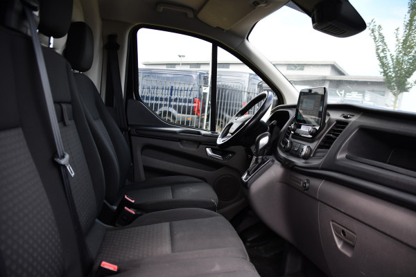 Ford Transit Custom 300 2.0 TDCI L2H1 Black Edition MARGE, Cruise, Carplay, LED, Sensoren, 130pk, Automaat, Multimedia, Sensoren, Uniek!