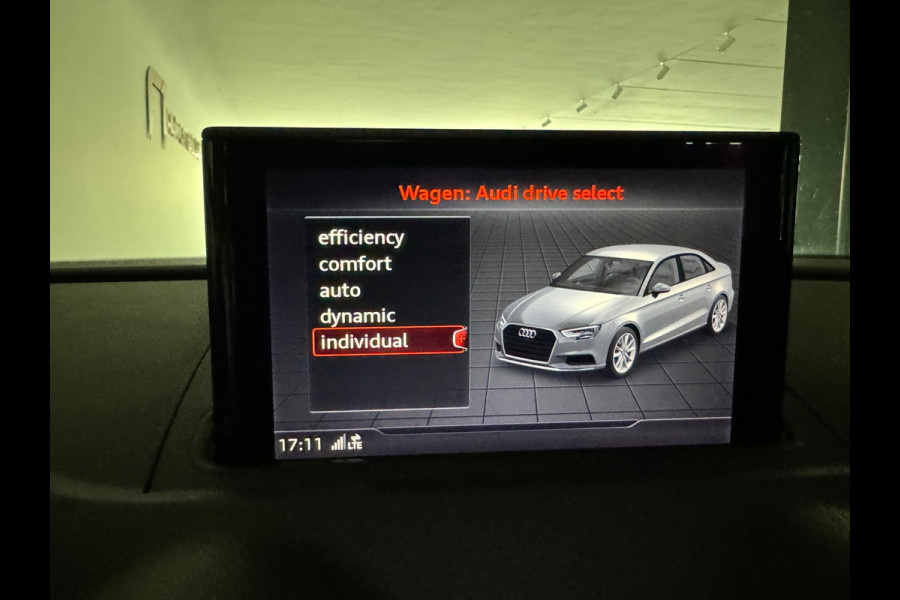 Audi A3 Limousine 1.5 TFSI CoD Sport 2X S Line Origineel NL