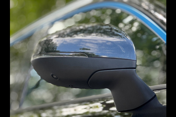 Lynk & Co 01 1.5 Pano 360Cam Infinity Zwarte hemel Lage KMS