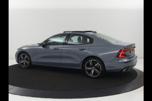 Volvo S60 2.0 Recharge T6 AWD Core | SOH 97,5% | Panoramadak | Stoel & Stuurverwarming | Pilot assist | Adaptive cruise | Navigatie | Bluetooth | Carplay | Climate control | Harman Kardon | DAB+