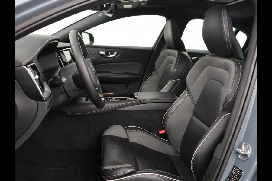 Volvo S60 2.0 Recharge T6 AWD Core | SOH 97,5% | Panoramadak | Stoel & Stuurverwarming | Pilot assist | Adaptive cruise | Navigatie | Bluetooth | Carplay | Climate control | Harman Kardon | DAB+