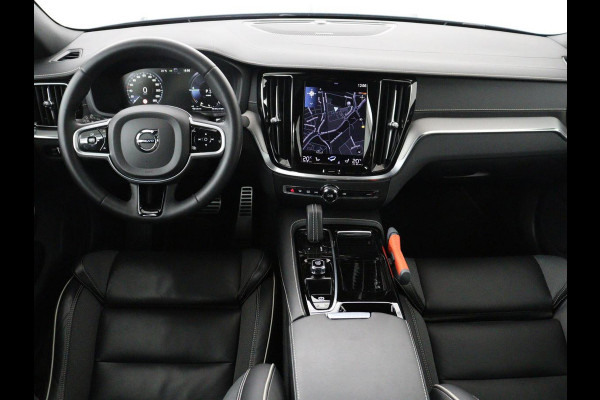 Volvo S60 2.0 Recharge T6 AWD Core | SOH 97,5% | Panoramadak | Stoel & Stuurverwarming | Pilot assist | Adaptive cruise | Navigatie | Bluetooth | Carplay | Climate control | Harman Kardon | DAB+