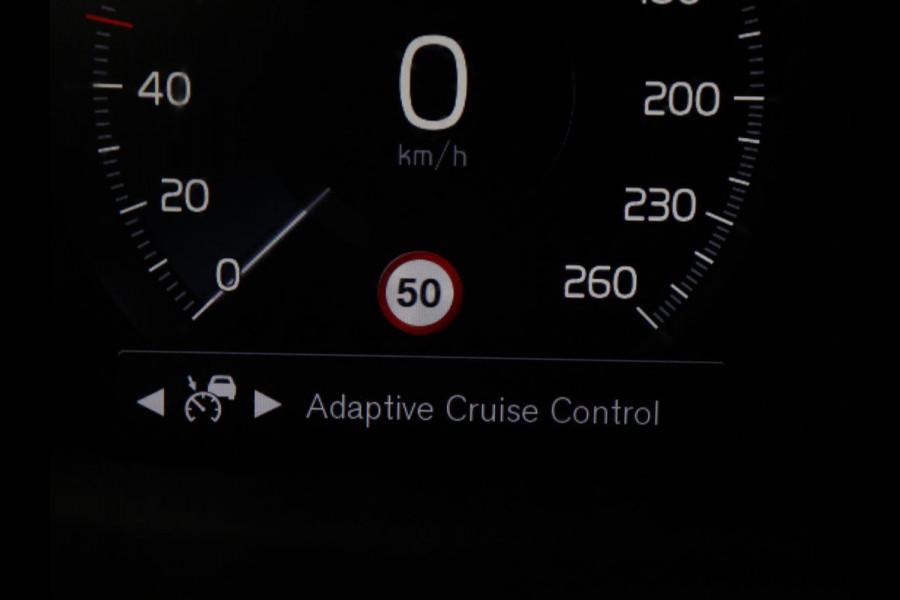 Volvo S60 2.0 Recharge T6 AWD Core | SOH 97,5% | Panoramadak | Stoel & Stuurverwarming | Pilot assist | Adaptive cruise | Navigatie | Bluetooth | Carplay | Climate control | Harman Kardon | DAB+