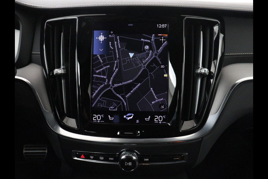 Volvo S60 2.0 Recharge T6 AWD Core | SOH 97,5% | Panoramadak | Stoel & Stuurverwarming | Pilot assist | Adaptive cruise | Navigatie | Bluetooth | Carplay | Climate control | Harman Kardon | DAB+