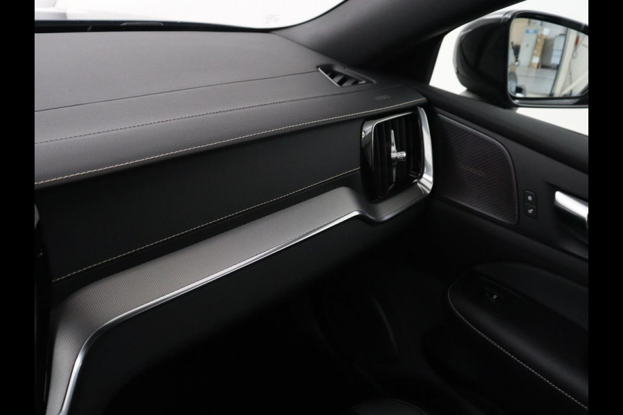 Volvo S60 2.0 Recharge T6 AWD Core | SOH 97,5% | Panoramadak | Stoel & Stuurverwarming | Pilot assist | Adaptive cruise | Navigatie | Bluetooth | Carplay | Climate control | Harman Kardon | DAB+