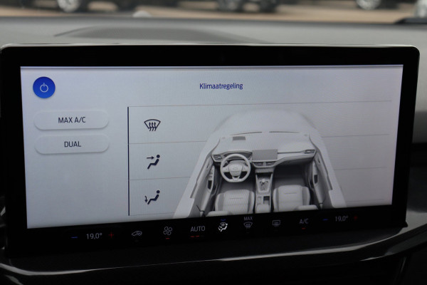 Ford Focus 1.0 EcoBoost Hybrid ST Line Org.NL LED Carplay