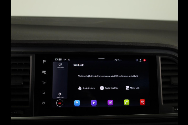 Seat Ateca 1.0 TSI Style Business Intense 81kw / 110pk | Navigatiesysteem 23.4 cm | Achteruitrijcamera | Climat control | Virtual cockpit | Park assist