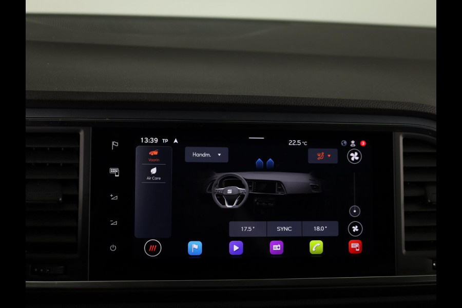 Seat Ateca 1.0 TSI Style Business Intense 81kw / 110pk | Navigatiesysteem 23.4 cm | Achteruitrijcamera | Climat control | Virtual cockpit | Park assist