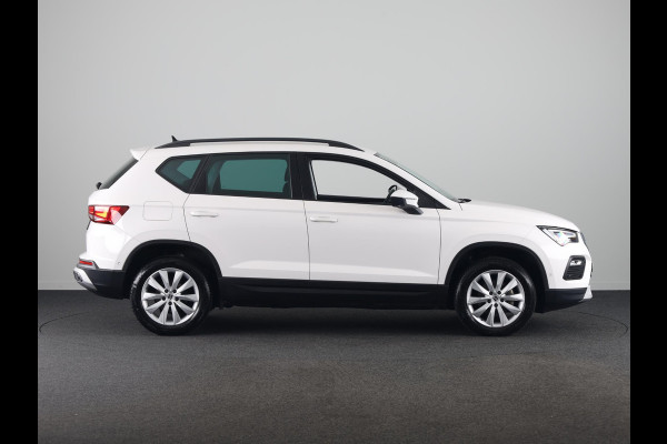Seat Ateca 1.0 TSI Style Business Intense 81kw / 110pk | Navigatiesysteem 23.4 cm | Achteruitrijcamera | Climat control | Virtual cockpit | Park assist