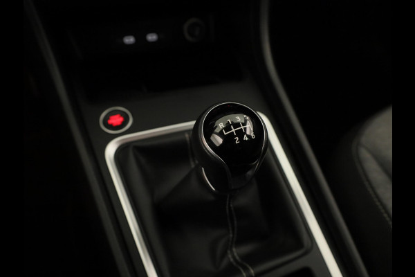 Seat Ateca 1.0 TSI Style Business Intense 81kw / 110pk | Navigatiesysteem 23.4 cm | Achteruitrijcamera | Climat control | Virtual cockpit | Park assist