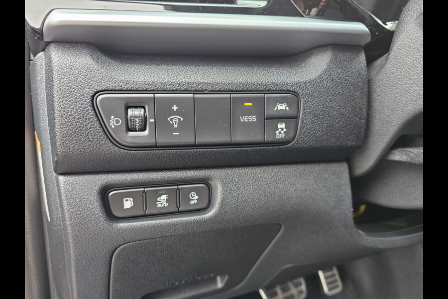 Kia Niro 1.6 GDi PHEV DynamicPlusLine | LED | Trekhaak | App-connect | Stuur- & stoelverwarming | Camera | ACC |