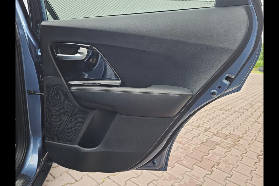 Kia Niro 1.6 GDi PHEV DynamicPlusLine | LED | Trekhaak | App-connect | Stuur- & stoelverwarming | Camera | ACC |