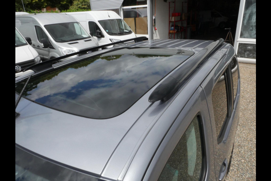 Citroën E-Berlingo Shine MPV 50 kWh SOH 93,5% Airco trekhaak