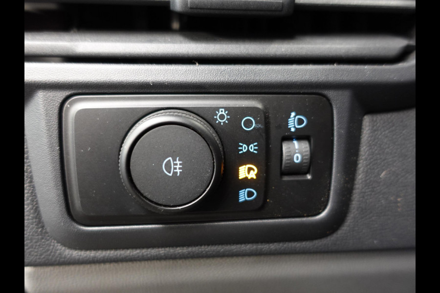 Ford Transit Custom 300 2.0 TDCI L2H1 Trend Nieuw Model Automaat Airco Navigatie Cruise Control Trekhaak