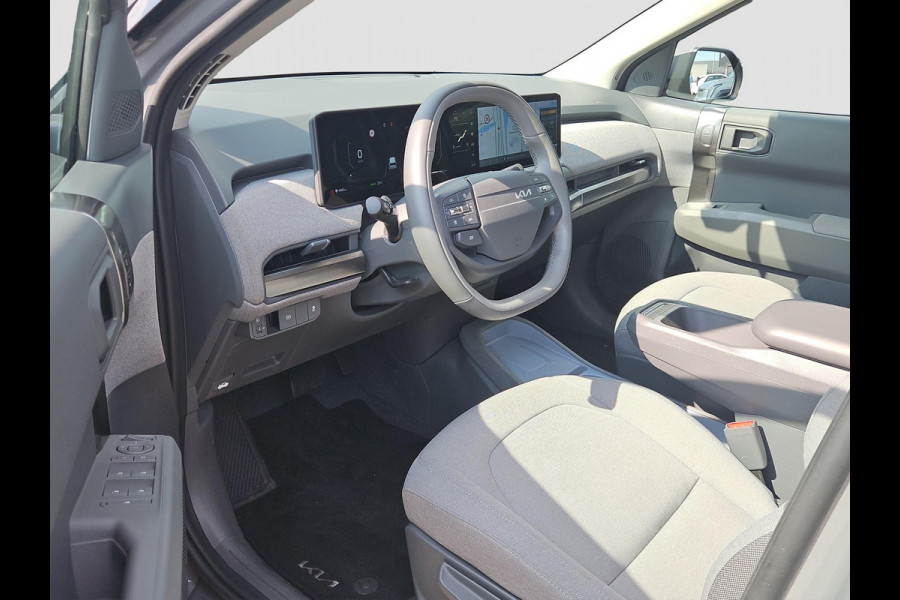 Kia EV3 Plus 81.4 kWh | Dodehoek Assistentie | Adapt. Cruise | Stoel- En Stuurverwarming | CarPlay/Android Auto | Wireless Charging Mobiel |