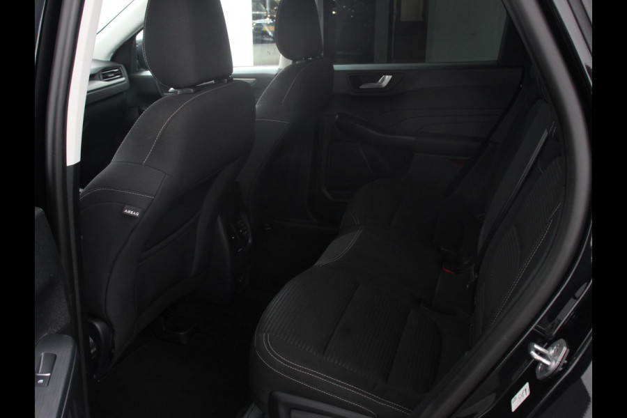 Ford Kuga 2.5 PHEV Vignale Climate control Adaptieve cruise control Led Lichtmetalen velgen Parkeersensoren Camera Stoelverwarming Stuurverwarming Navigatie Apple carplay/ Android Auto Trekhaak