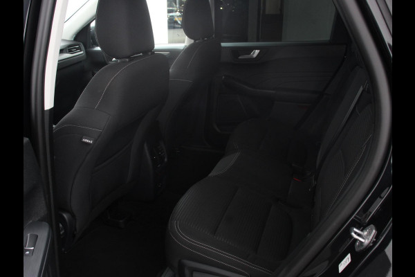Ford Kuga 2.5 PHEV Vignale Climate control Adaptieve cruise control Led Lichtmetalen velgen Parkeersensoren Camera Stoelverwarming Stuurverwarming Navigatie Apple carplay/ Android Auto Trekhaak
