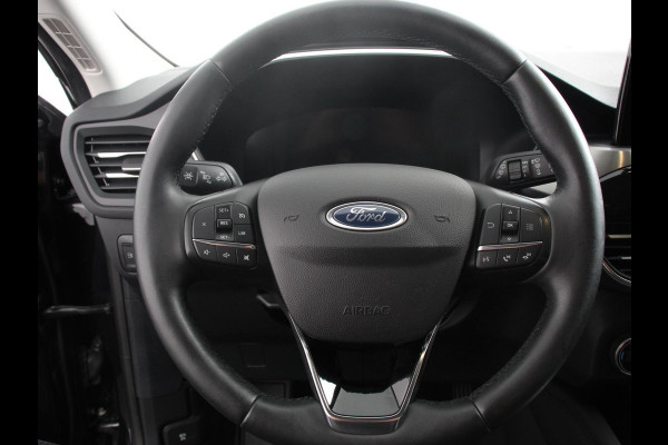 Ford Kuga 2.5 PHEV Vignale Climate control Adaptieve cruise control Led Lichtmetalen velgen Parkeersensoren Camera Stoelverwarming Stuurverwarming Navigatie Apple carplay/ Android Auto Trekhaak