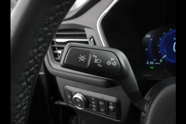 Ford Kuga 2.5 PHEV Vignale Climate control Adaptieve cruise control Led Lichtmetalen velgen Parkeersensoren Camera Stoelverwarming Stuurverwarming Navigatie Apple carplay/ Android Auto Trekhaak