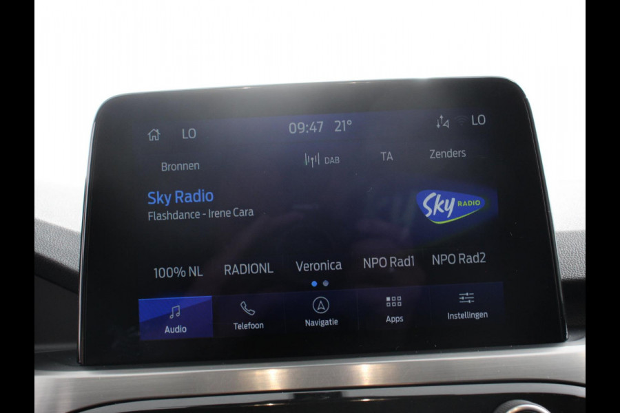Ford Kuga 2.5 PHEV Vignale Climate control Adaptieve cruise control Led Lichtmetalen velgen Parkeersensoren Camera Stoelverwarming Stuurverwarming Navigatie Apple carplay/ Android Auto Trekhaak