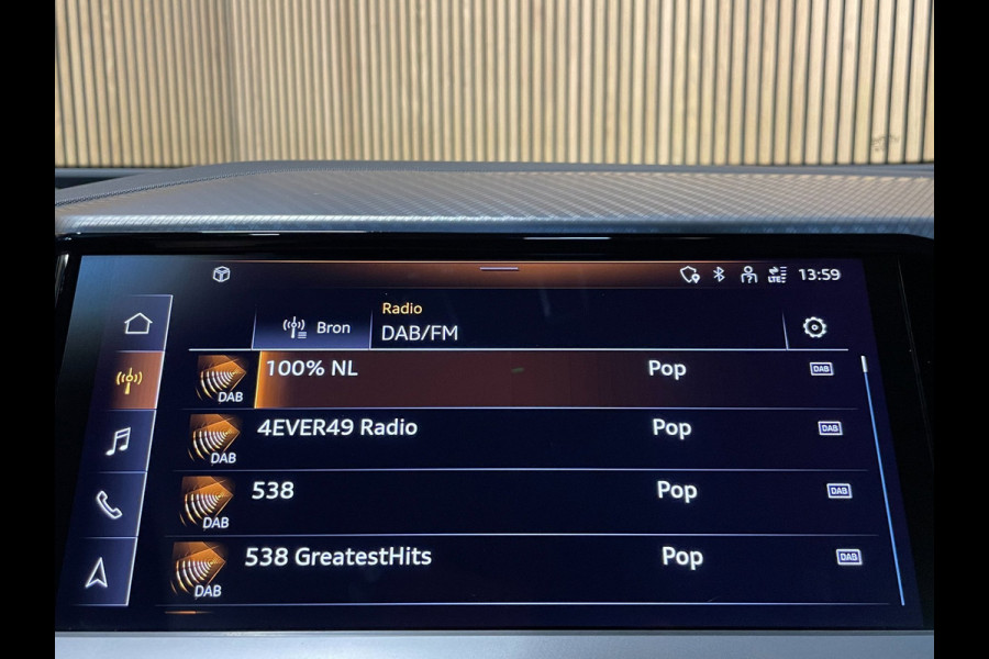 Audi Q4 e-tron 40 Advanced Edition 77 kWh|93%SOH|ELEK.TREKHAAK|ACC|APPLE CARPLAY|STOELVERW|NAVIGATIE|NL-AUTO|NAP|1e EIG|INCL. BTW|