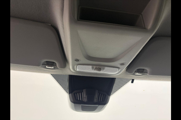 Ford Transit Custom 300 2.0 TDCI L2H1 Trend Navigatie Parkeersensoren Cruise control Apple Carplay Android auto