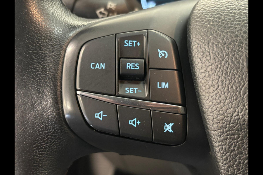 Ford Transit Custom 300 2.0 TDCI L2H1 Trend Navigatie Parkeersensoren Cruise control Apple Carplay Android auto