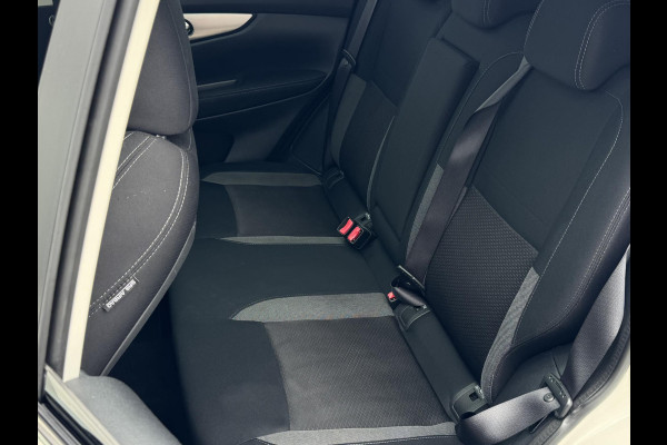 Nissan QASHQAI 1.2 N-Connecta NL-AUTO | PANODAK | TREKHAAK