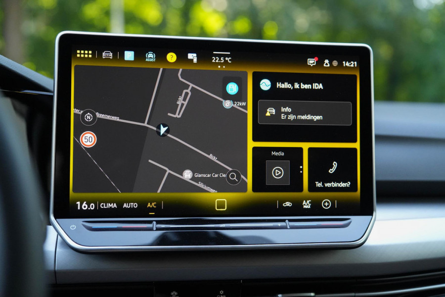 Volkswagen Golf 1.5 eHybrid R-line | Carplay | Cruise | Led | Facelift