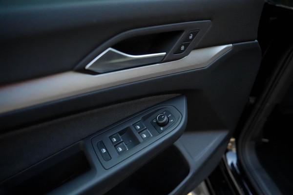 Volkswagen Golf 1.5 eHybrid R-line | Carplay | Cruise | Led | Facelift