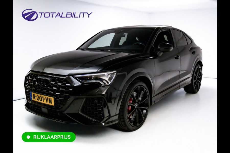 Audi RS Q3 Sportback RSQ3 2.5 TFSI Quattro | Ruitjesleer | Panoramadak | Adaptive cruise | Wegklapbare trekhaak | Sonos | Navigatie El.verstelbare stoelen met stoelverwarming, Carplay/Android auto, 360 camera, Electrische achterklep