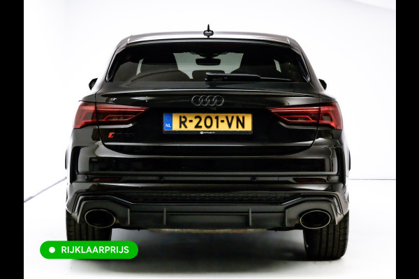 Audi RS Q3 Sportback RSQ3 2.5 TFSI Quattro | Ruitjesleer | Panoramadak | Adaptive cruise | Wegklapbare trekhaak | Sonos | Navigatie El.verstelbare stoelen met stoelverwarming, Carplay/Android auto, 360 camera, Electrische achterklep