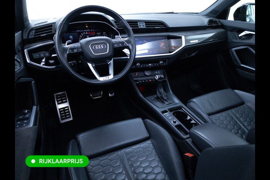Audi RS Q3 Sportback RSQ3 2.5 TFSI Quattro | Ruitjesleer | Panoramadak | Adaptive cruise | Wegklapbare trekhaak | Sonos | Navigatie El.verstelbare stoelen met stoelverwarming, Carplay/Android auto, 360 camera, Electrische achterklep