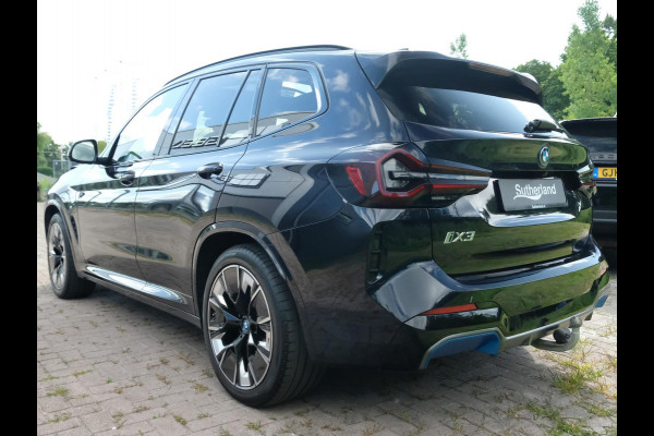 BMW iX3 High Executive 80 kWh | M Sport | Panoramadak | Trekhaak wegklapbaar | Harman/kardon | Keyless entry | Sportstoelen | Stoelverwarming | 360 graden camera | Head Up Display