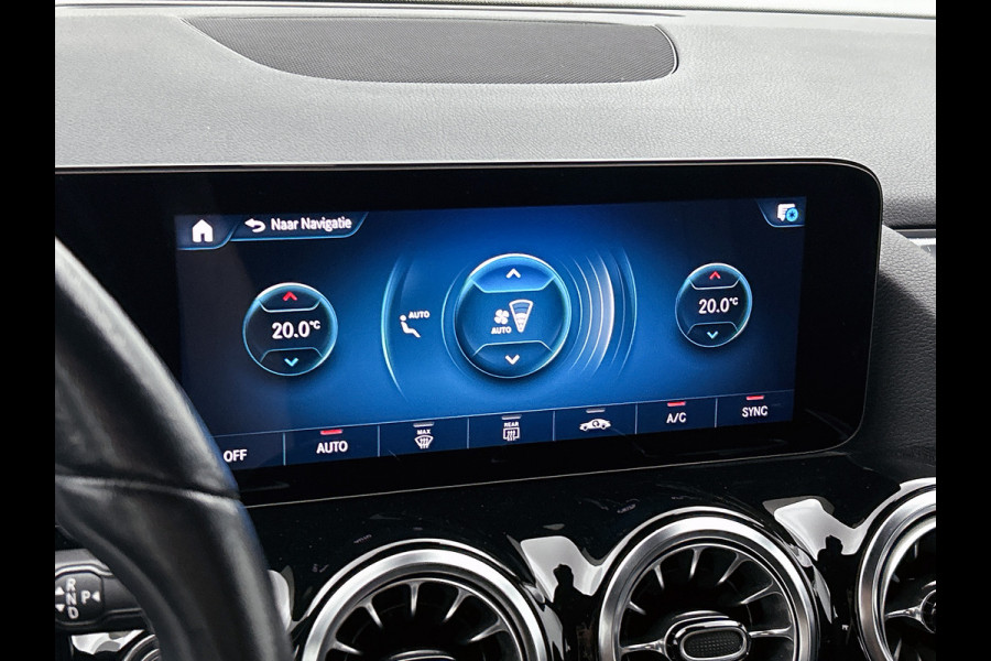 Mercedes-Benz B-Klasse 180 Business Solution Luxury Trekhaak | Parkeerpakket met achteruitrijcamera | Ledkoplampen | Sfeerverlichting | Stoelverwarming. Inclusief 24 maanden MB Certified garantie voor Europa.