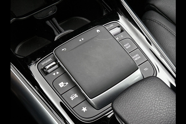 Mercedes-Benz B-Klasse 180 Business Solution Luxury Trekhaak | Parkeerpakket met achteruitrijcamera | Ledkoplampen | Sfeerverlichting | Stoelverwarming. Inclusief 24 maanden MB Certified garantie voor Europa.