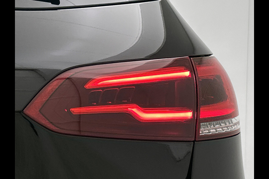 Mercedes-Benz B-Klasse 180 Business Solution Luxury Trekhaak | Parkeerpakket met achteruitrijcamera | Ledkoplampen | Sfeerverlichting | Stoelverwarming. Inclusief 24 maanden MB Certified garantie voor Europa.