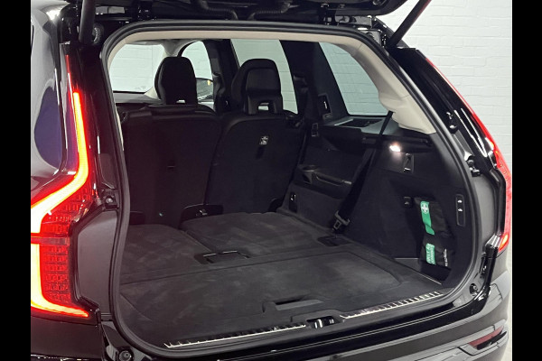 Volvo XC90 2.0 T8 Plug-in hybrid AWD Ultra Dark Luchtvering | Bowers & Wilkins | Adapt. cruise | Open dak | Massage | 360 camera | Head-up | Stoelventilatie/-verwarming | 22" wielen