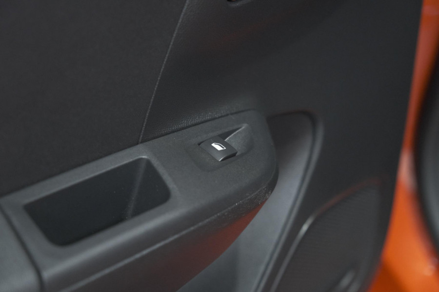 Opel Corsa 1.2 Edition | Parkeersensoren | Apple Carplay | Edition+ Pakket