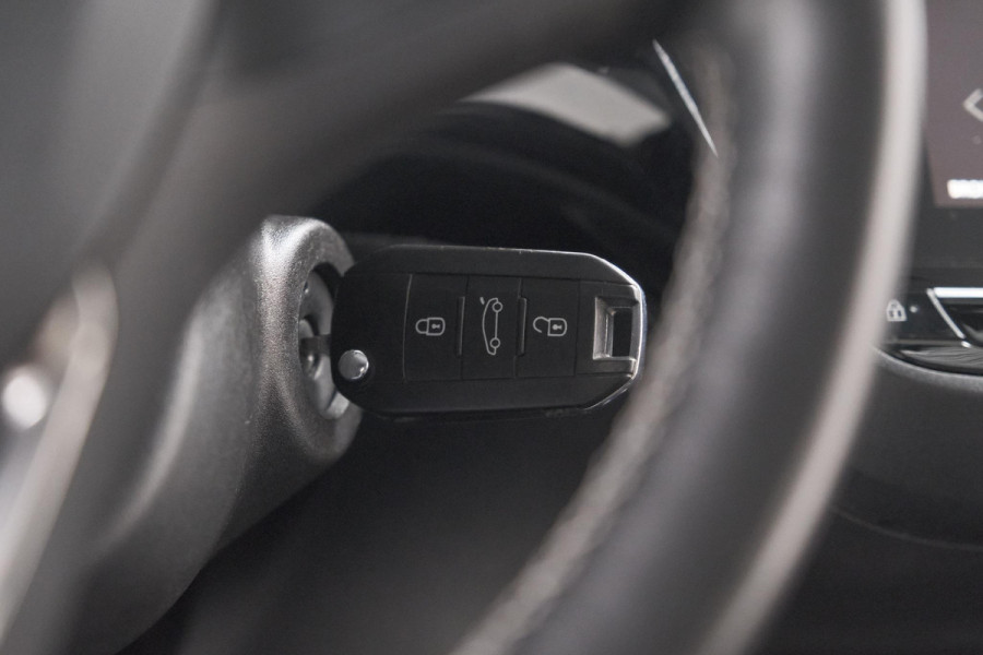 Opel Corsa 1.2 Edition | Parkeersensoren | Apple Carplay | Edition+ Pakket