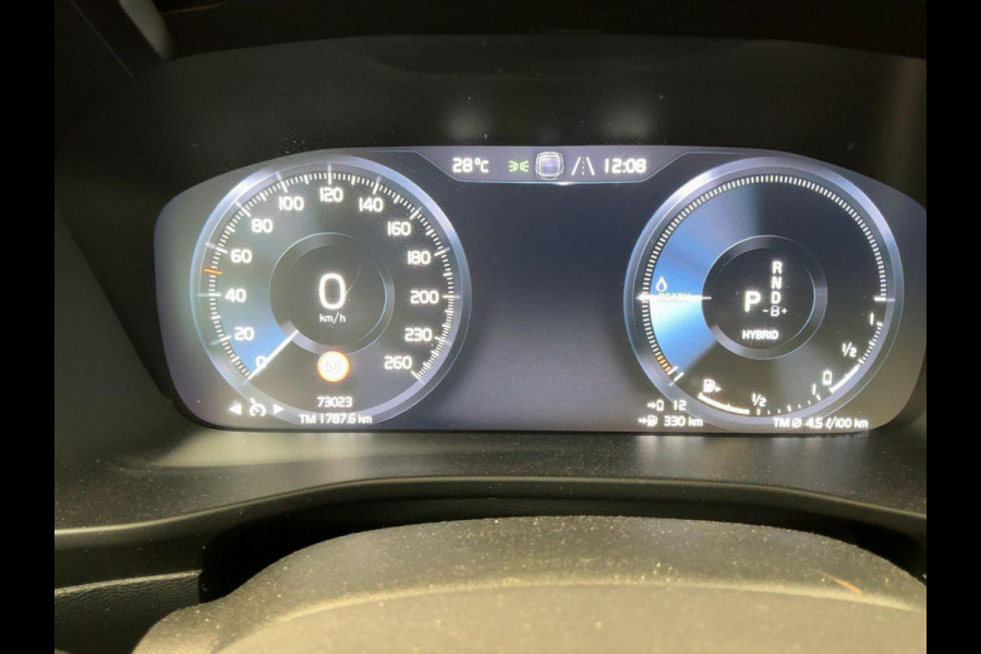 Volvo XC40 1.5 T5 Recharge R-Design 211 PK | Stoelverwarming | Dealeronderhouden | Camera | Adaptive Cruise |