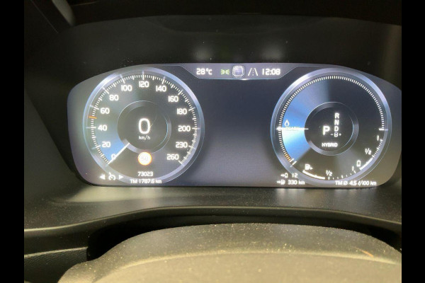 Volvo XC40 1.5 T5 Recharge R-Design 211 PK | Stoelverwarming | Dealeronderhouden | Camera | Adaptive Cruise |