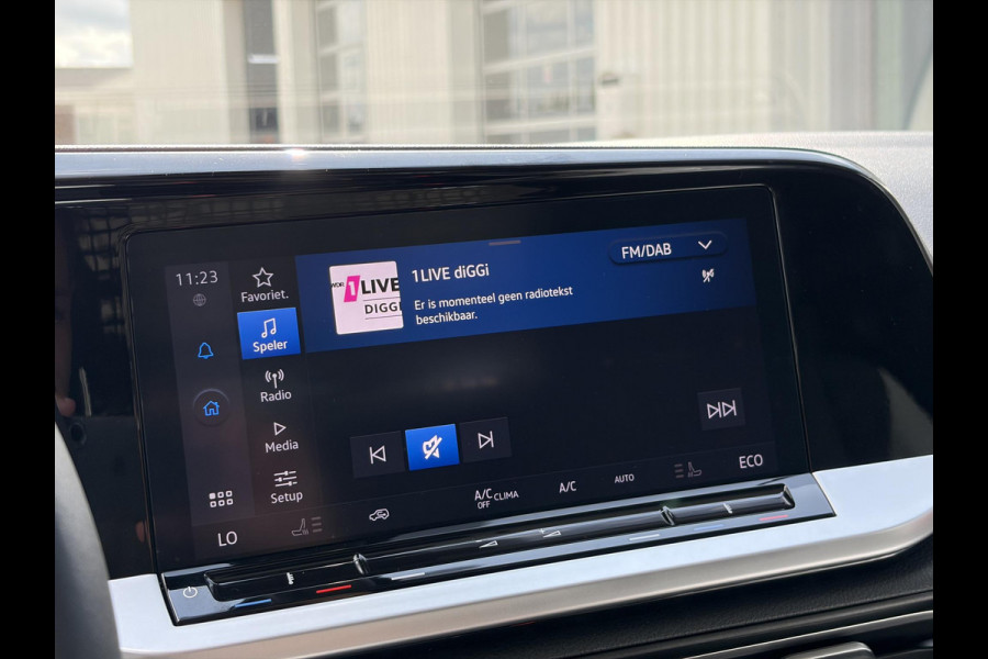 Ford Transit Connect 1.5 EcoBoost PHEV L2 Trend 150pk | Laadschot met ruit | Ruiten in achterdeuren | Verwarmde Voorstoelen